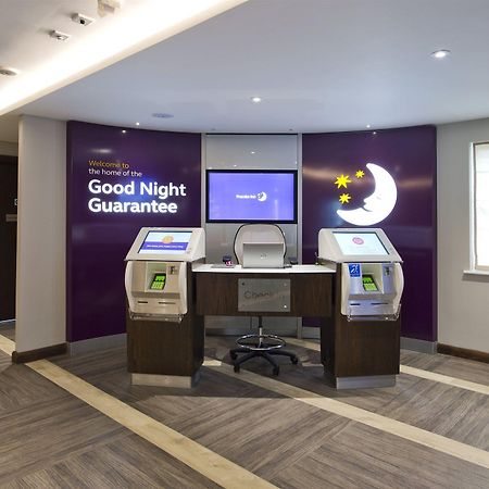 Premier Inn Кокермут Экстерьер фото