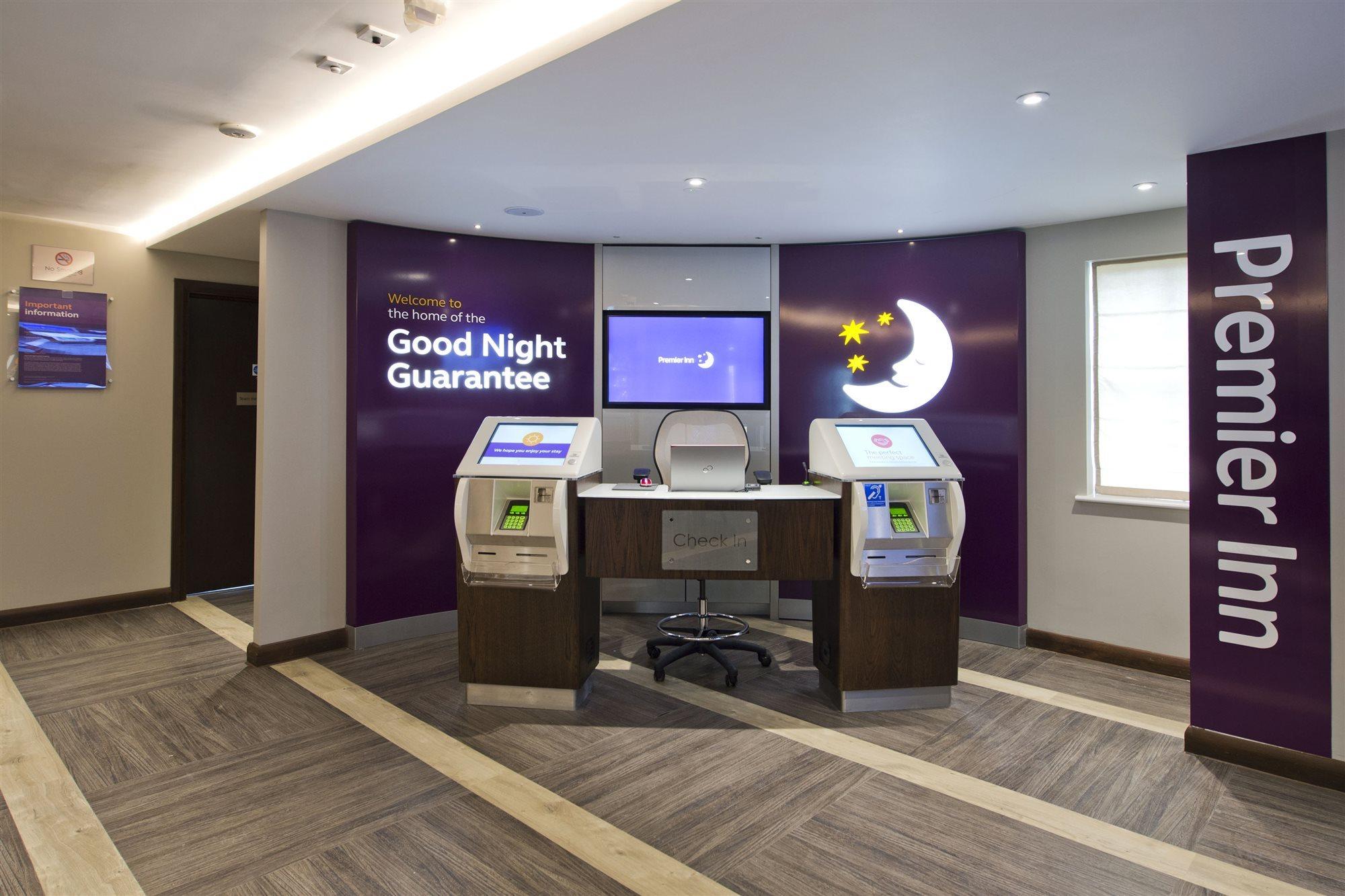 Premier Inn Кокермут Экстерьер фото